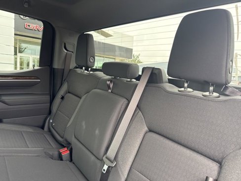 New 2026 GMC Sierra 1500 Elevation image 15