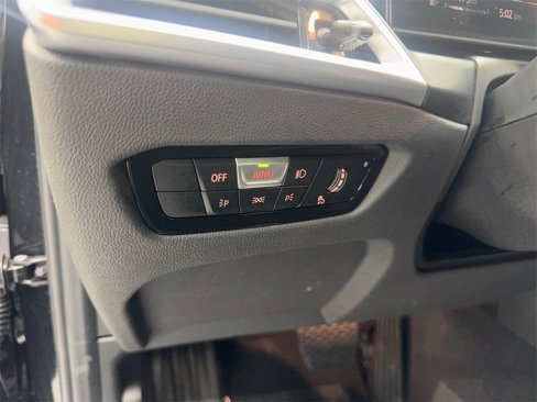 Used 2025 BMW 330i Sedan image 55