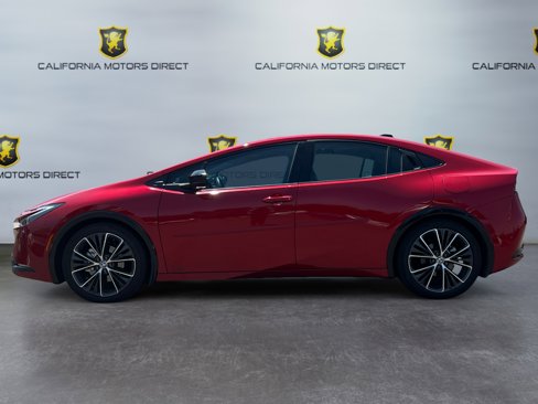 Used 2024 Toyota Prius Limited image 2