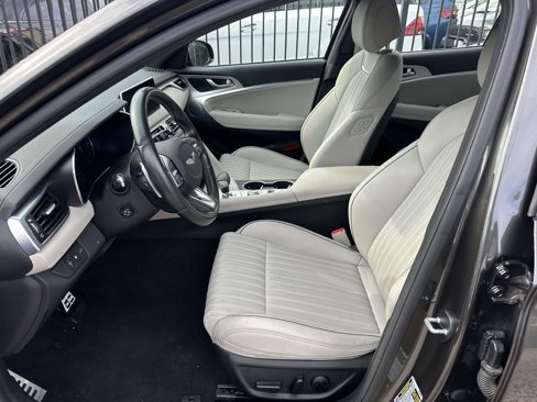 Used 2023 Genesis G70 2.0T w/ Sport Prestige Package image 14
