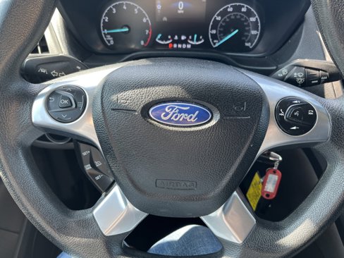 Used 2021 Ford Transit Connect XLT image 17