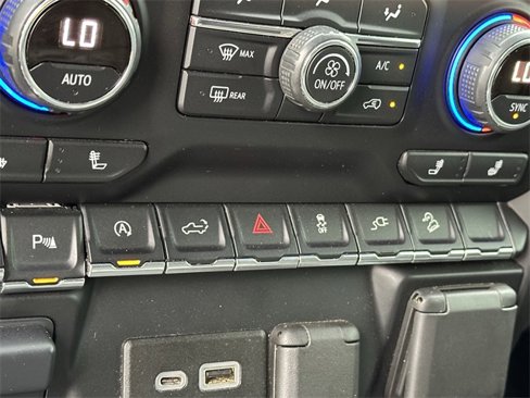 Used 2021 Chevrolet Silverado 1500 LT Trail Boss w/ Convenience Package II image 22