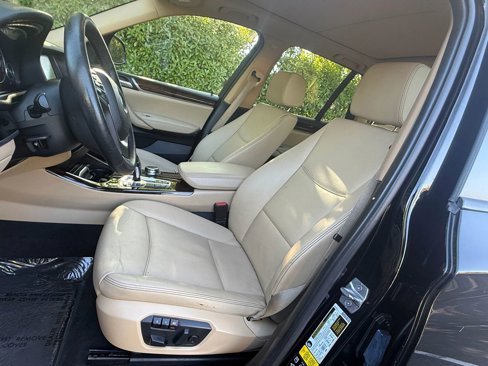 Used 2016 BMW X3 xDrive28i image 9