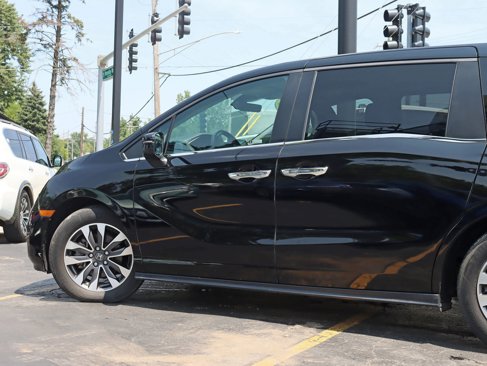 Used 2021 Honda Odyssey EX-L image 12