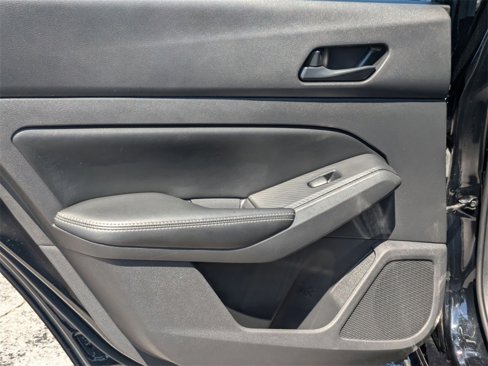 Used 2024 Nissan Altima 2.5 SV image 25