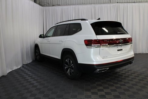 New 2026 Volkswagen Atlas SE image 23