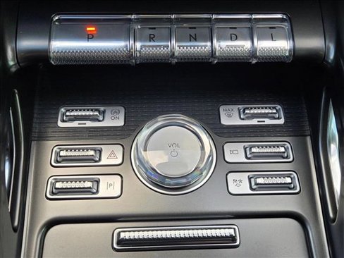 New 2025 Lincoln Nautilus Reserve w/ Jet Appearance Package image 13