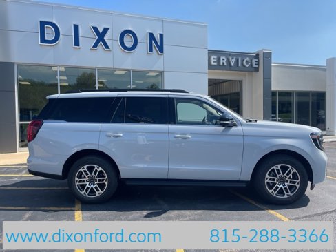 New 2025 Ford Expedition Active image 8