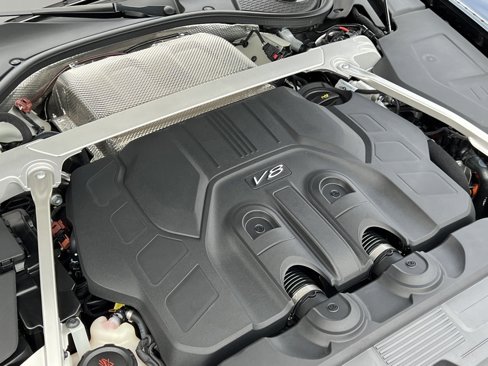 New 2025 Bentley Continental GTC image 32