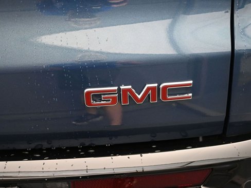 New 2026 GMC Acadia Denali image 16