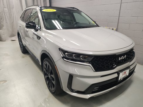 Used 2022 Kia Sorento SX image 5