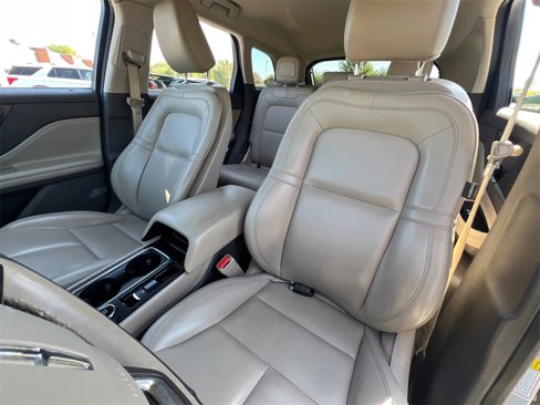 Used 2021 Lincoln Corsair AWD image 30