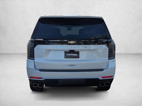 New 2026 Chevrolet Suburban High Country image 7