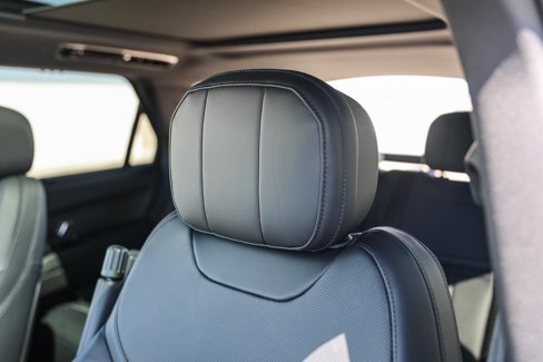 New 2025 Land Rover Range Rover Sport SE image 26
