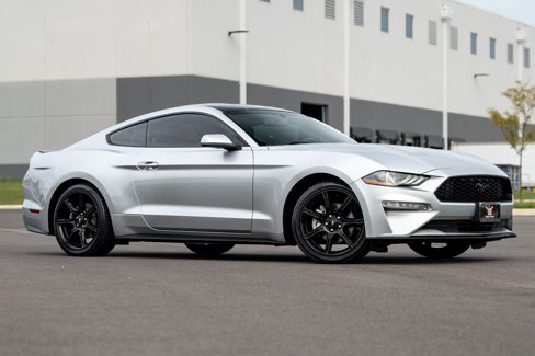 Used 2019 Ford Mustang Coupe w/ Black Accent Package image 5