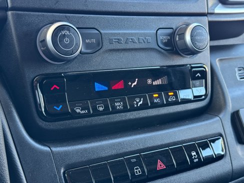 Used 2024 RAM ProMaster 1500 w/ Quick Order Package 22G SLT image 19