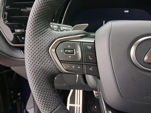 New 2025 Lexus TX 500h AWD image 13