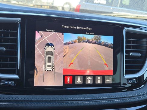New 2025 Chrysler Pacifica Select image 49