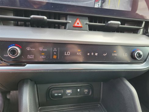 Certified 2024 Kia Sportage SX image 27
