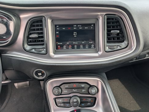 Used 2021 Dodge Challenger SXT w/ Driver Convenience Group image 13