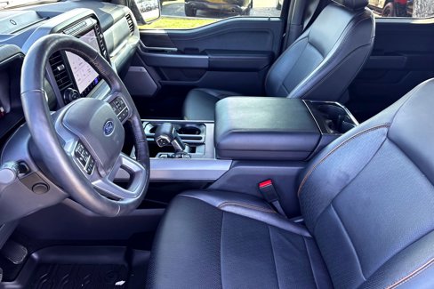 Used 2024 Ford F150 Lariat w/ FX4 Off-Road Package image 8