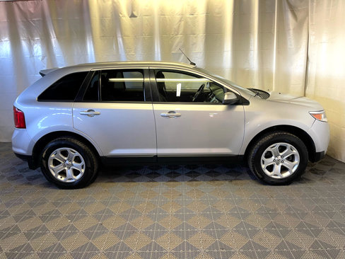 Used 2013 Ford Edge SEL image 9