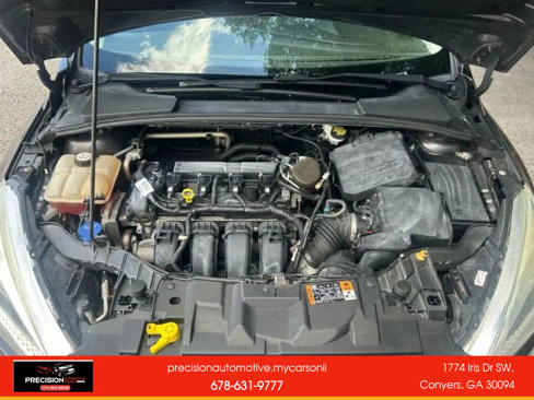 Used 2015 Ford Focus SE image 32