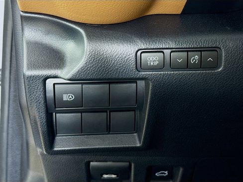 Used 2024 Lexus IS 300 w/ Comfort Package image 9
