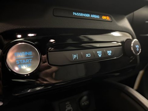 New 2025 Ford Escape ST-Line Elite image 33