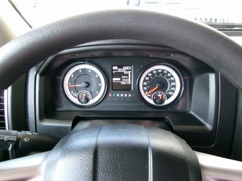 Used 2024 RAM 1500 Classic SLT image 8