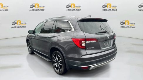 Used 2021 Honda Pilot Touring image 7