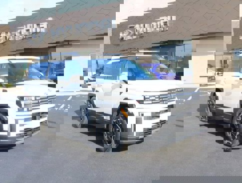 New 2025 Hyundai Santa Fe SEL image 1