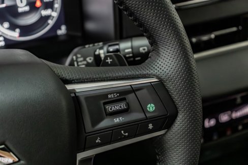 New 2025 Mitsubishi Outlander SEL Black Edition image 9