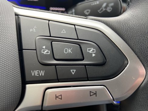 Used 2025 Volkswagen Jetta S image 14