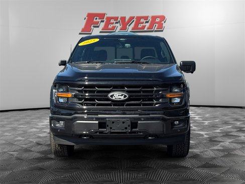 New 2025 Ford F150 XLT w/ Equipment Group 302A MID image 8