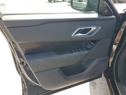 New 2026 Land Rover Range Rover Velar Dynamic SE image 24