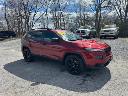 Used 2016 Jeep Cherokee Sport w/ Cold Weather Group image 1