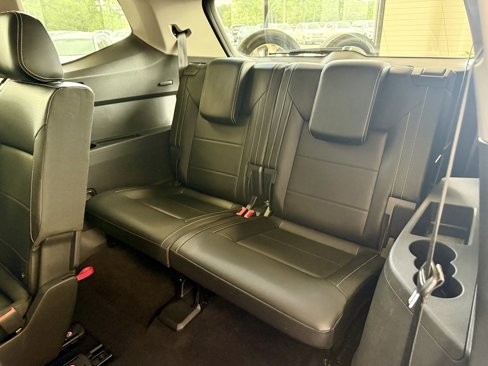 Used 2021 Volkswagen Atlas SE image 18