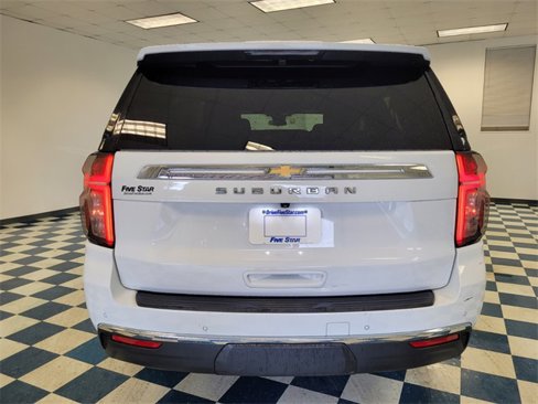 Used 2023 Chevrolet Suburban LS image 9