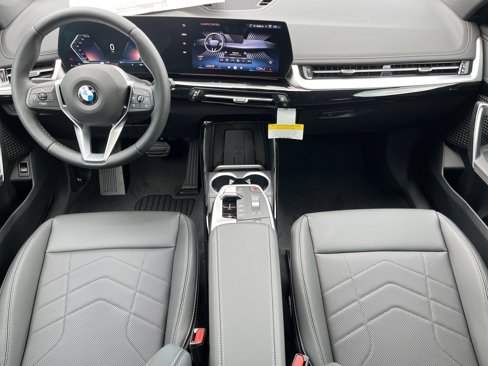 New 2026 BMW X1 xDrive28i w/ Technology Package image 3