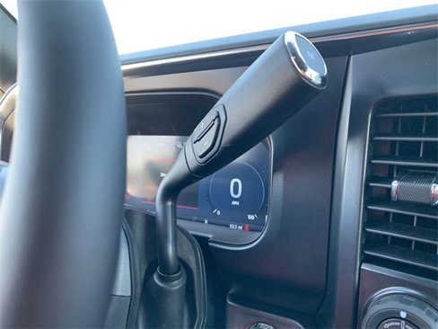 Used 2025 Ford F450 Platinum image 28