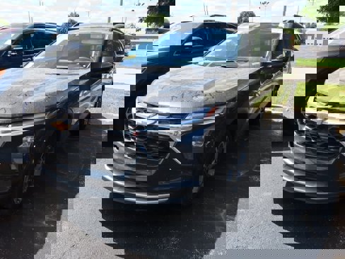 Used 2024 Chevrolet Trax LT image 1