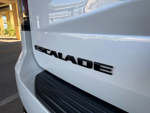 Used 2021 Cadillac Escalade Sport Platinum image 19