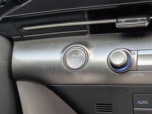 Certified 2024 Hyundai Kona SEL image 27