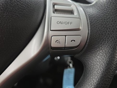 Used 2016 Nissan Rogue S w/ Appearance Package image 20