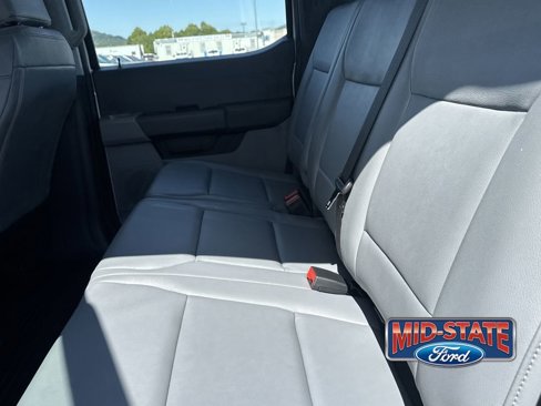 New 2026 Ford F250 XL w/ XL Chrome Package image 16