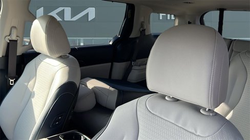 New 2026 Kia Carnival SX Prestige image 20