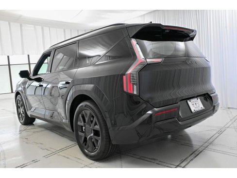 New 2026 Kia EV9 Land w/ Nightfall Edition Package image 5