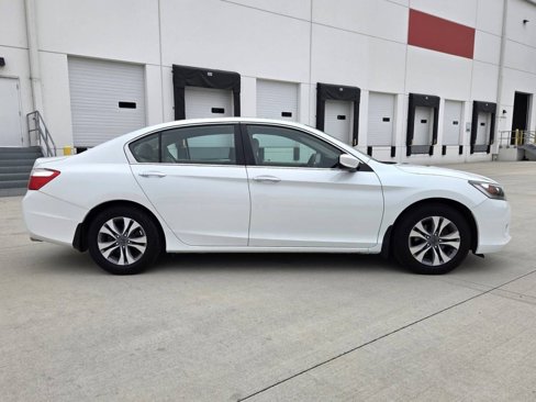 Used 2014 Honda Accord LX image 4