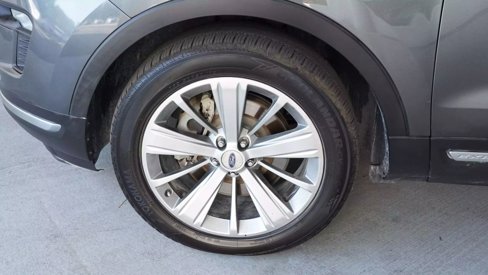 Used 2018 Ford Explorer Limited image 29